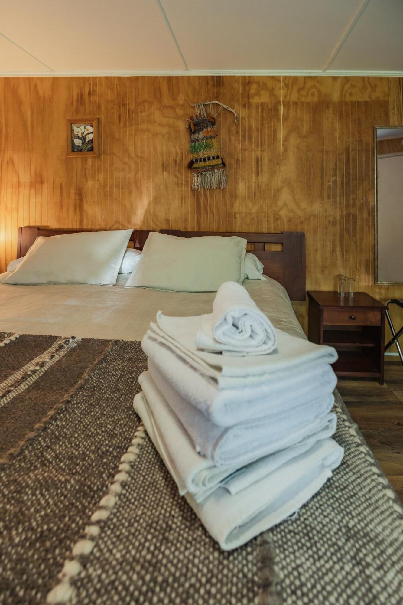 Hostal Viento Sur Coyhaique Buitenkant foto