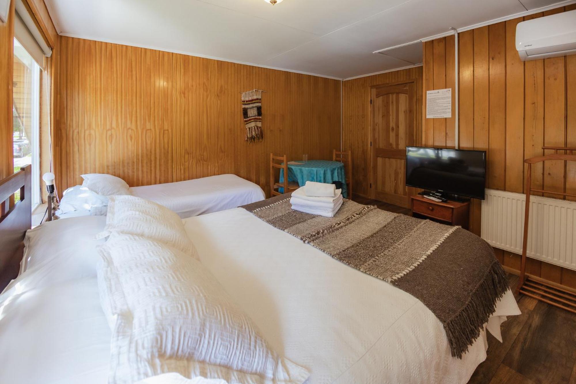 Hostal Viento Sur Coyhaique Buitenkant foto